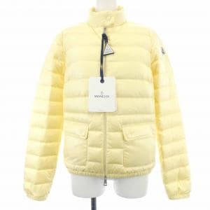 モンクレール MONCLER ダウンジャケット