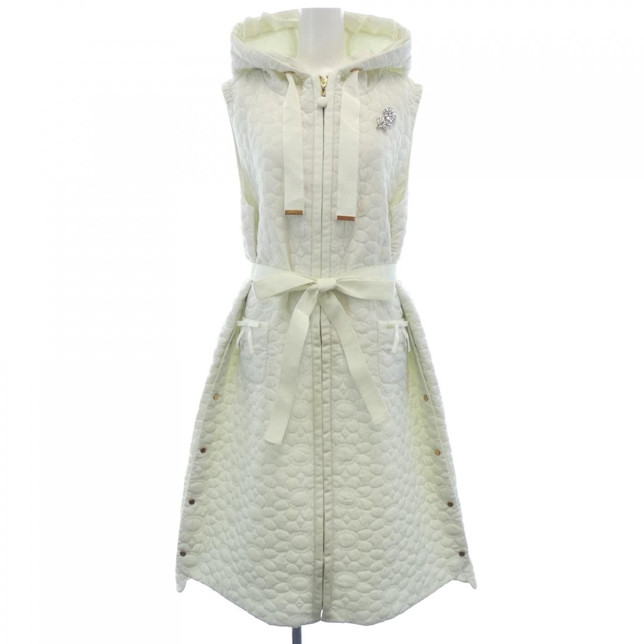 SUPER BEAUTY VEST