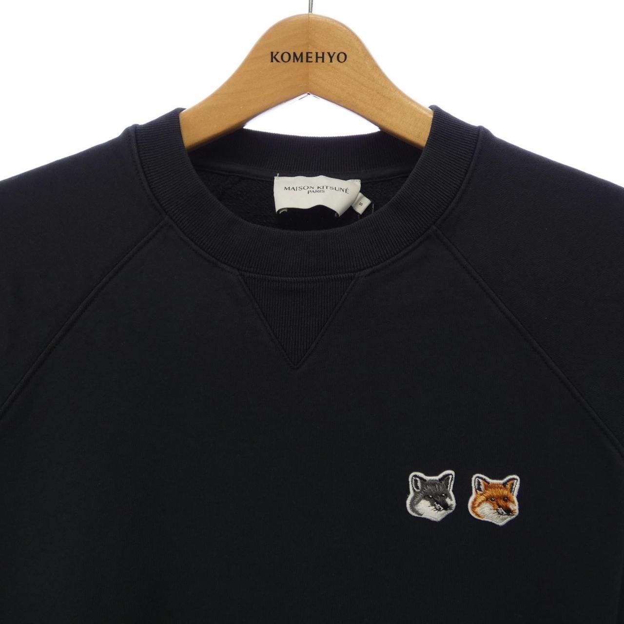 メゾンキツネ MAISON KITSUNE FM00358KM0002 スウェット