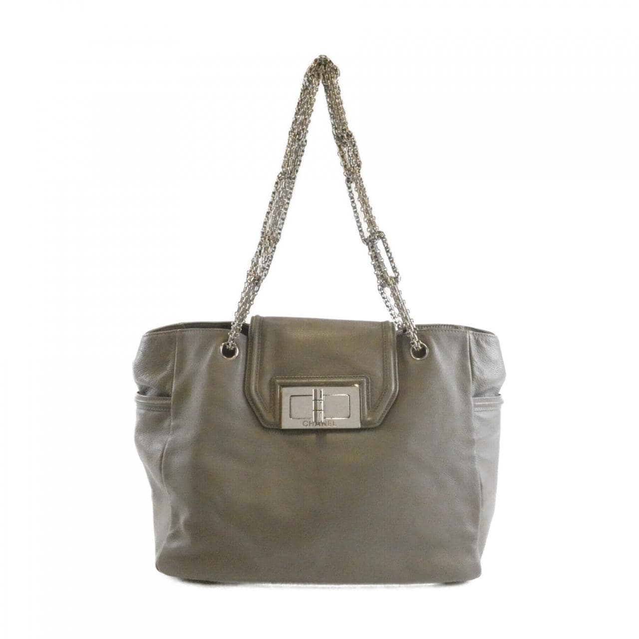 シャネル ショルダーバッグ