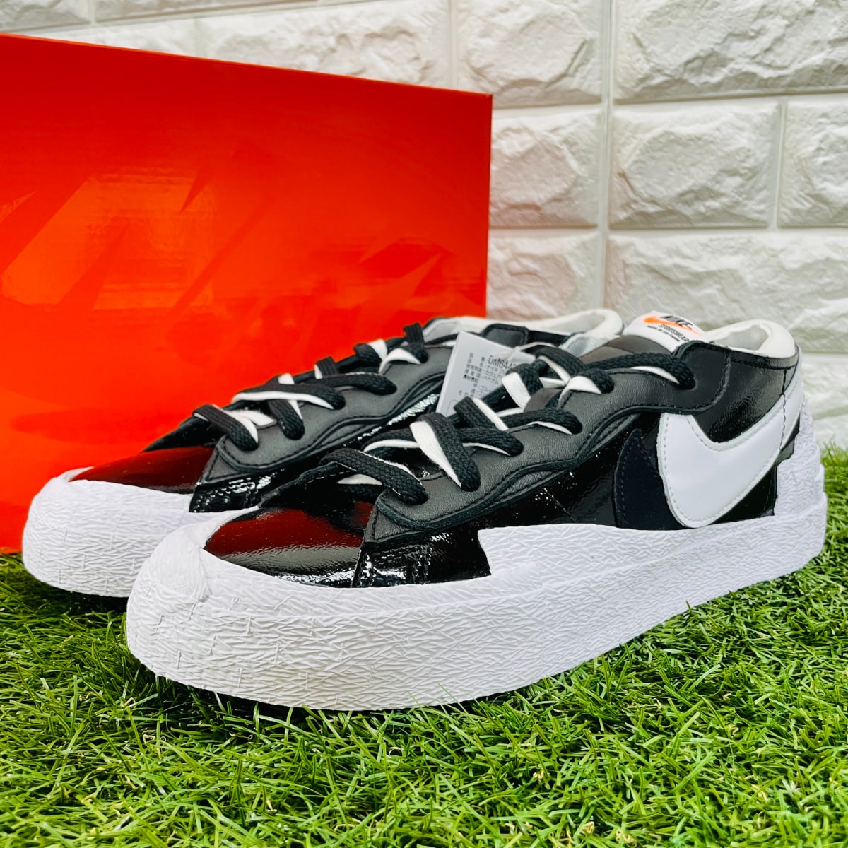 29 0cm サカイ ナイキ ブレーザー ロー ブラック ホワイト Sacai Nike Blazer Low 黒 白 スニーカーのフリマ商品 Kante Komehyo