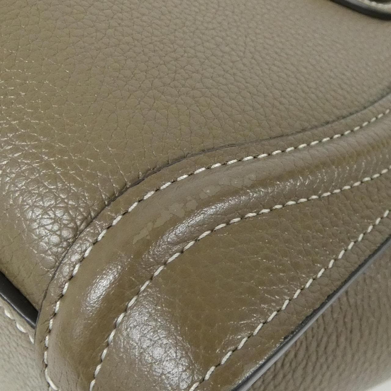 セリーヌ ラゲージ ナノ ショッパー 189243DRU バッグ