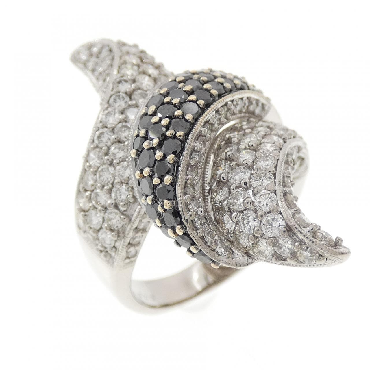 750WG/750BG ダイヤモンド リング 2.82CT