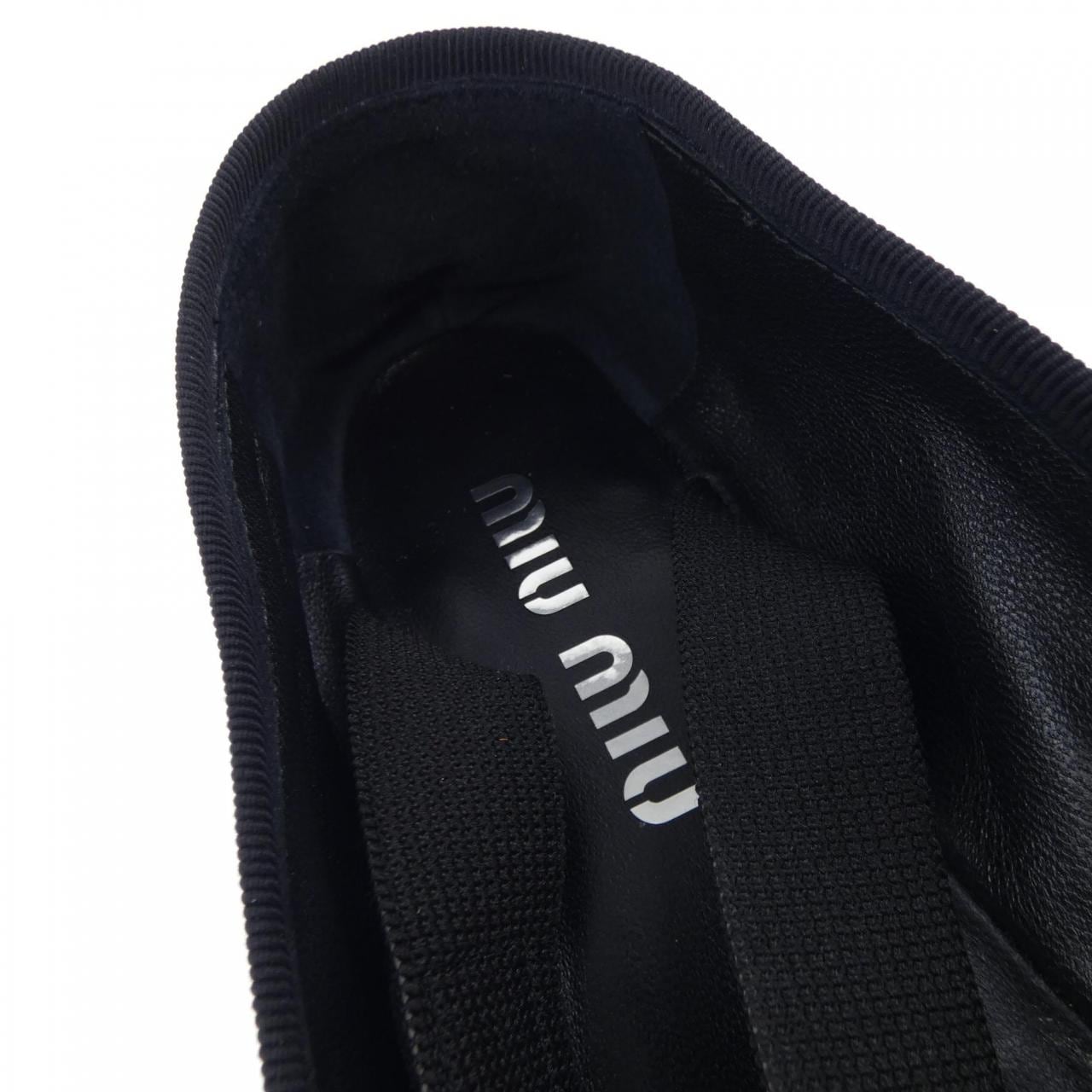 ミュウミュウ MIU MIU フラットシューズ