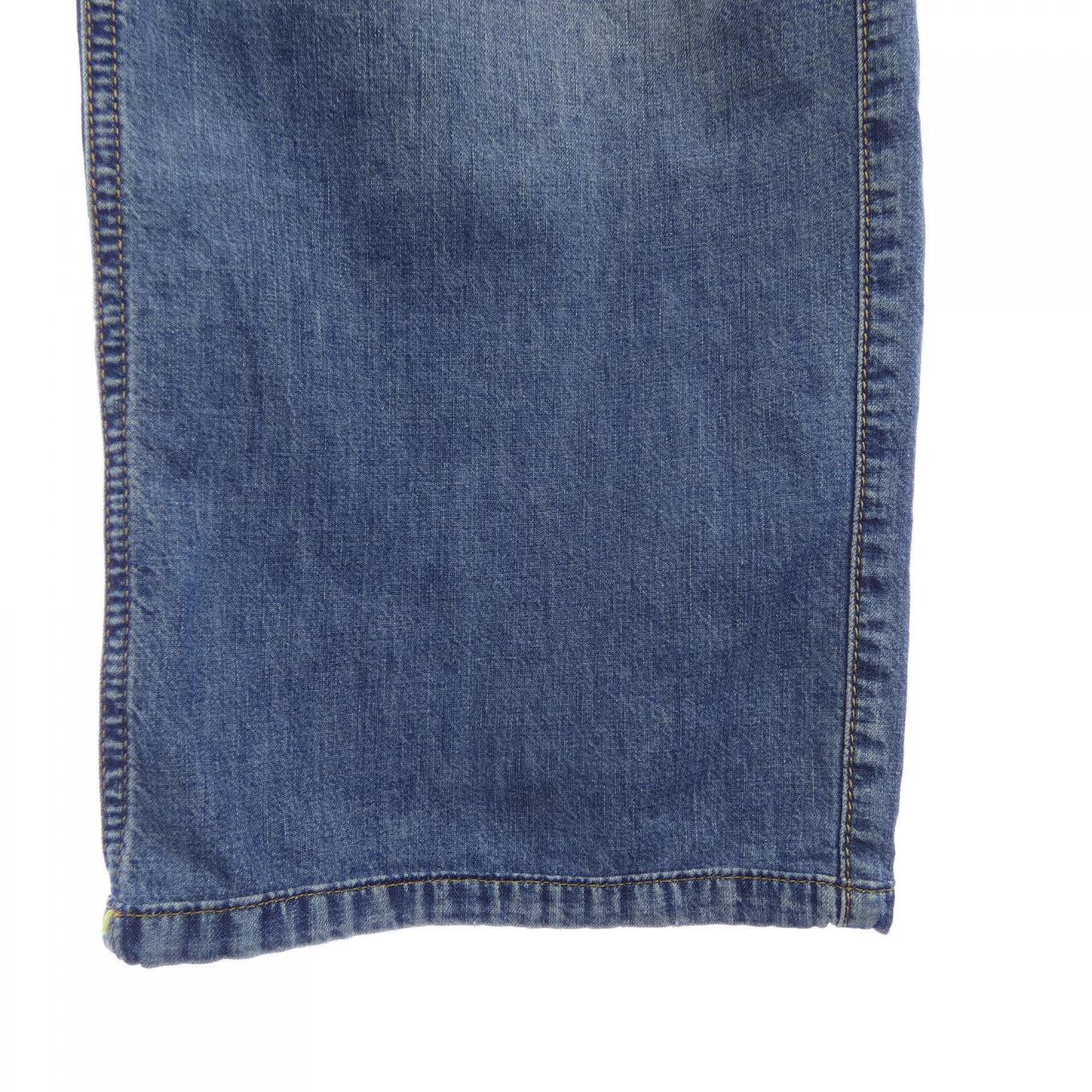 ブルネロクチネリ BRUNELLO CUCINELLI MH192P5565 ジーンズ