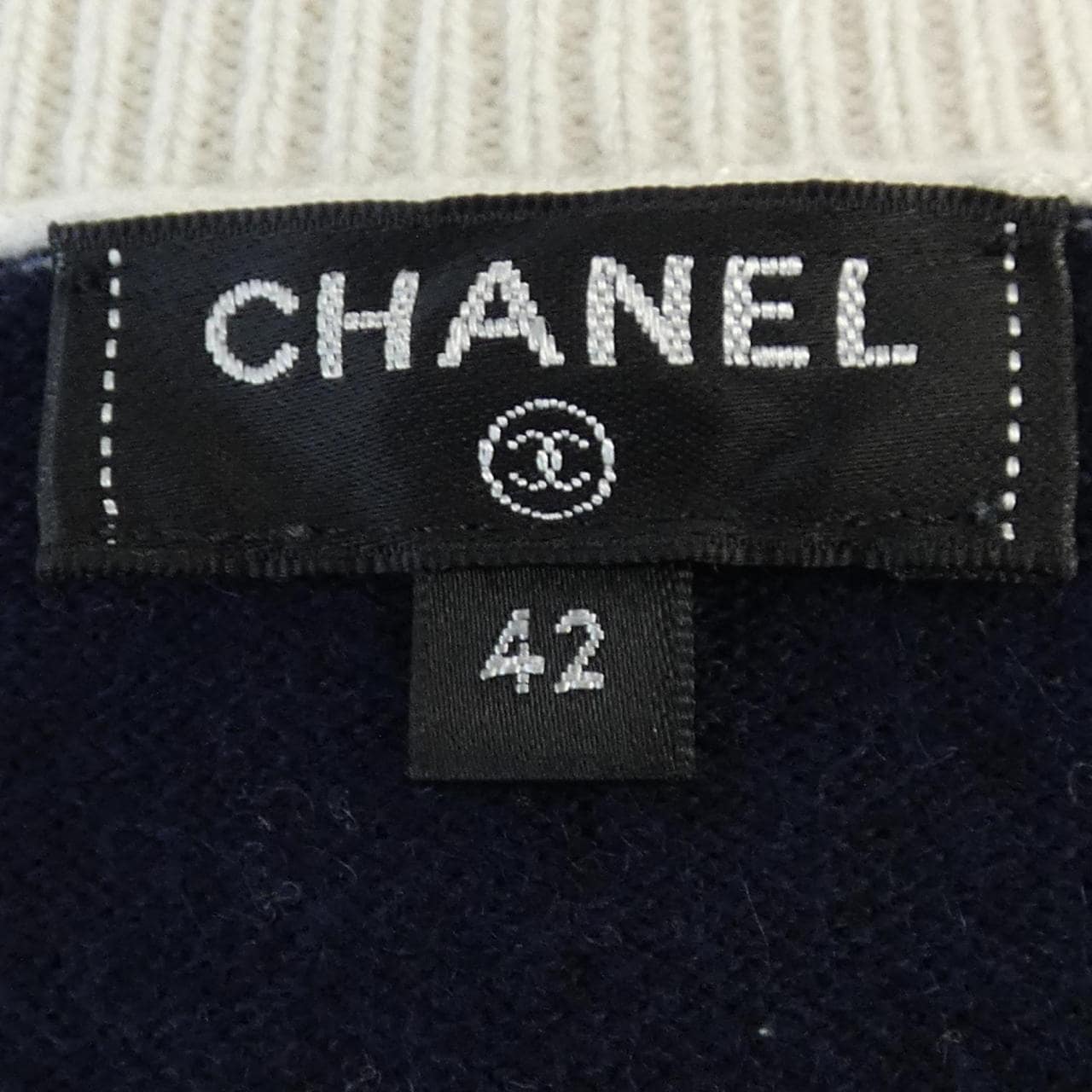 シャネル CHANEL LOOK40 P70403K10044 ニット