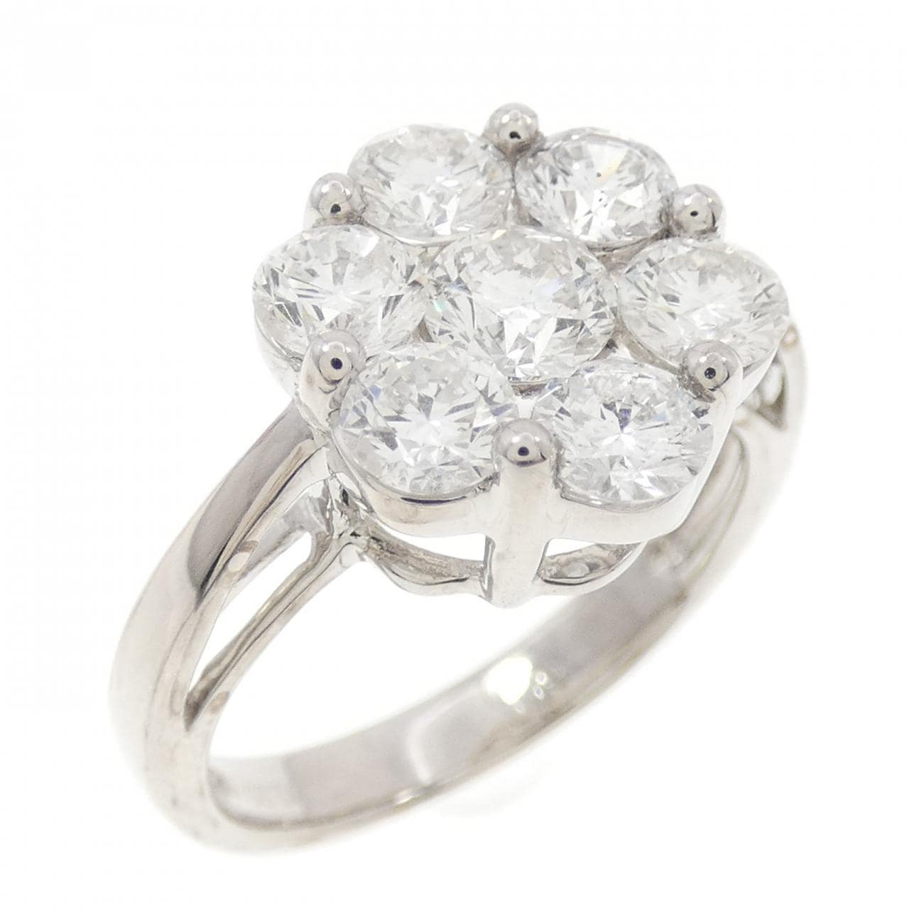 K18WG フラワー ダイヤモンド リング 2.00CT