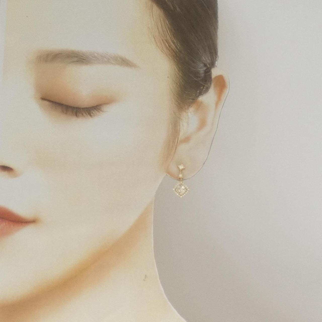 K18YG ダイヤモンド ピアス 0.60CT