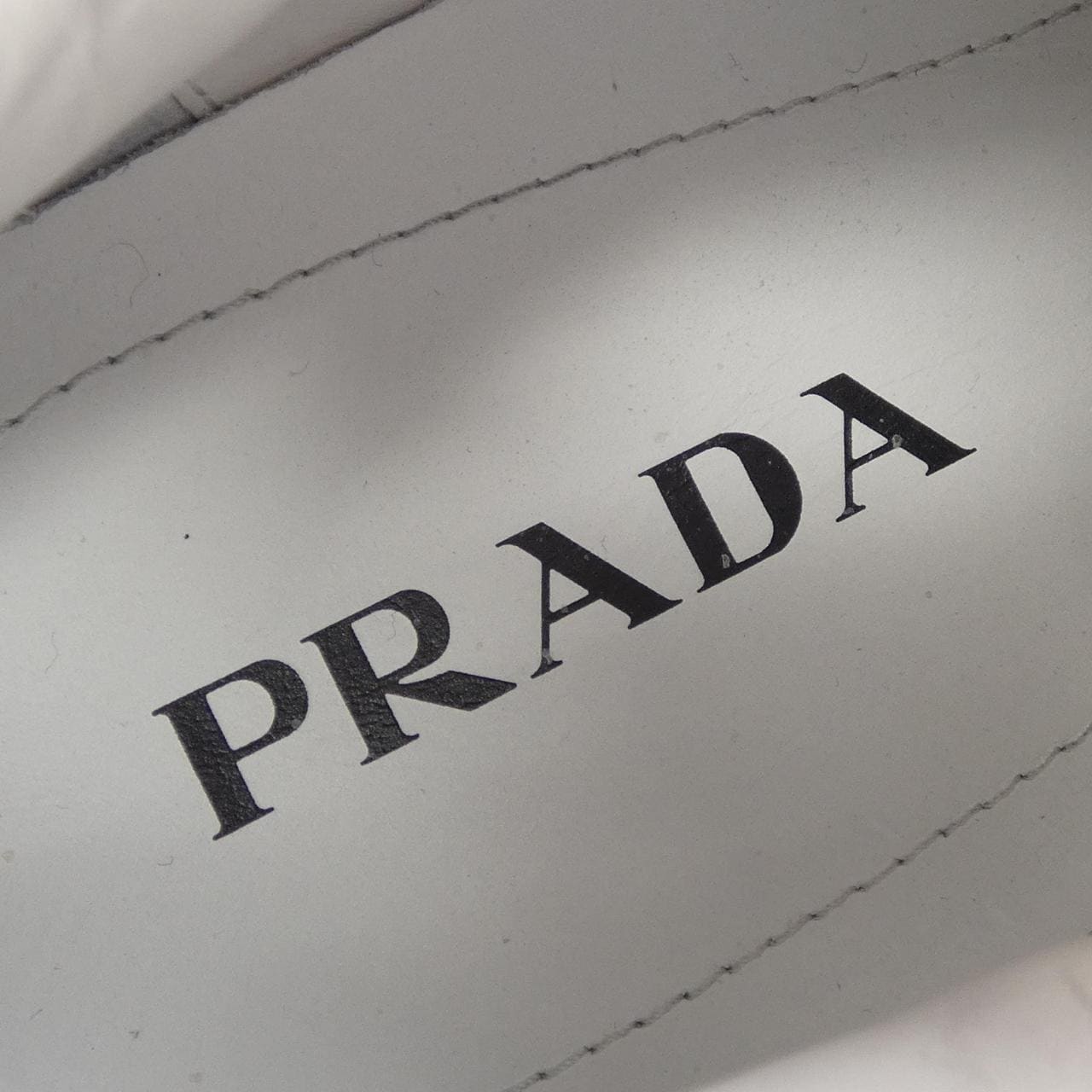 プラダ PRADA 2EE364 スニーカー