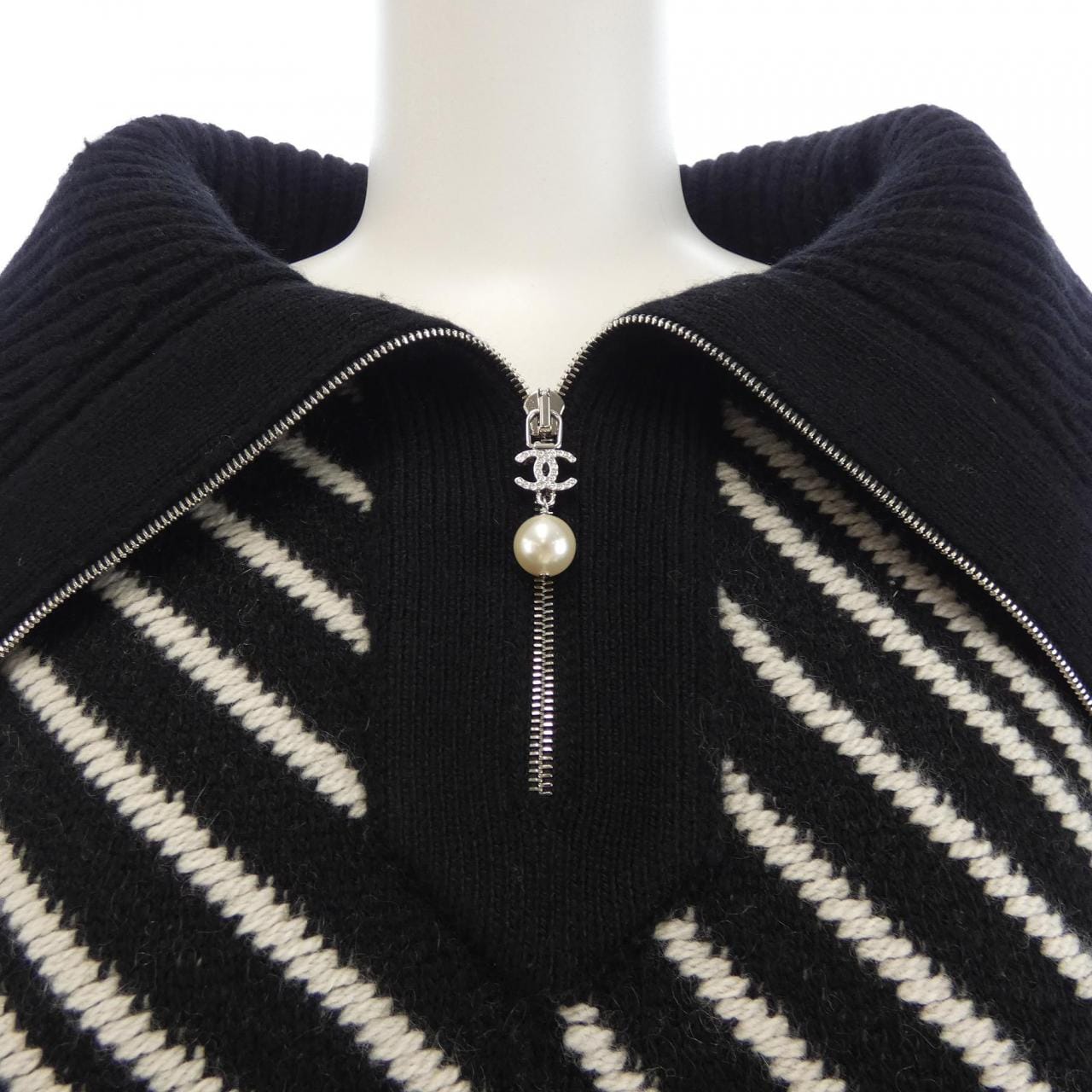 シャネル CHANEL LOOK7 P71420K10234 ニット
