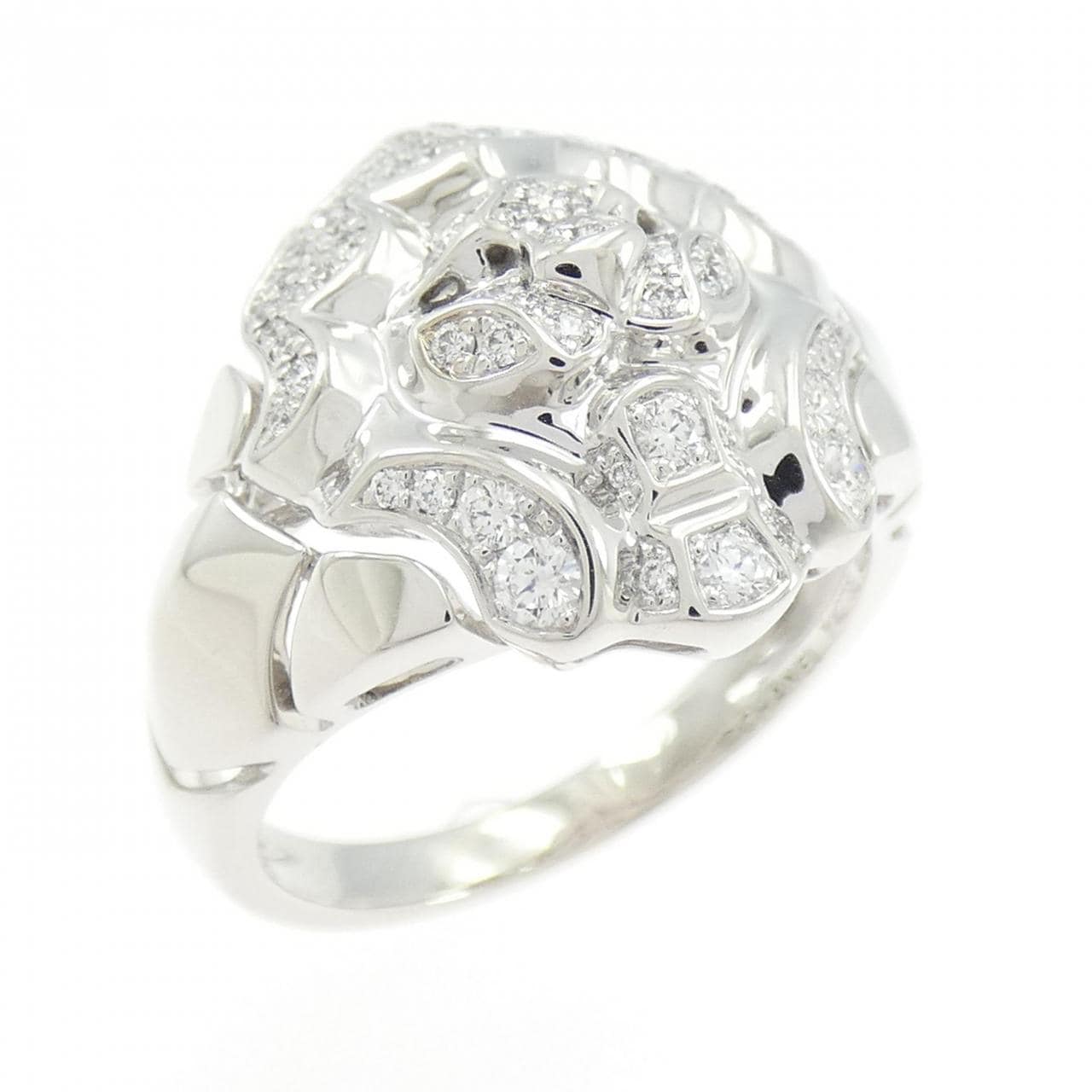 シャネル スー ル デュ リオン リング