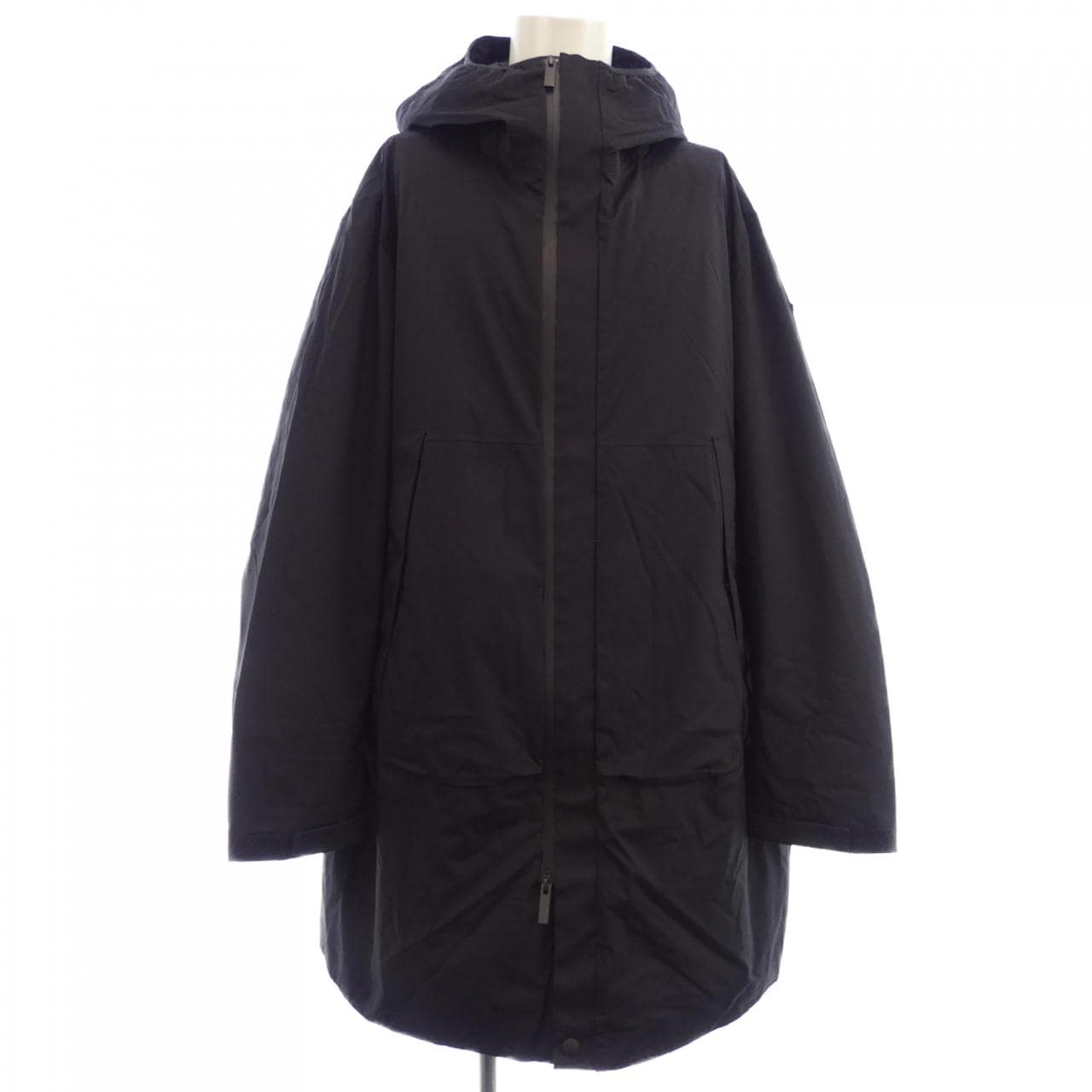 MONCLER MONCLER LAUZIER Down Coat
