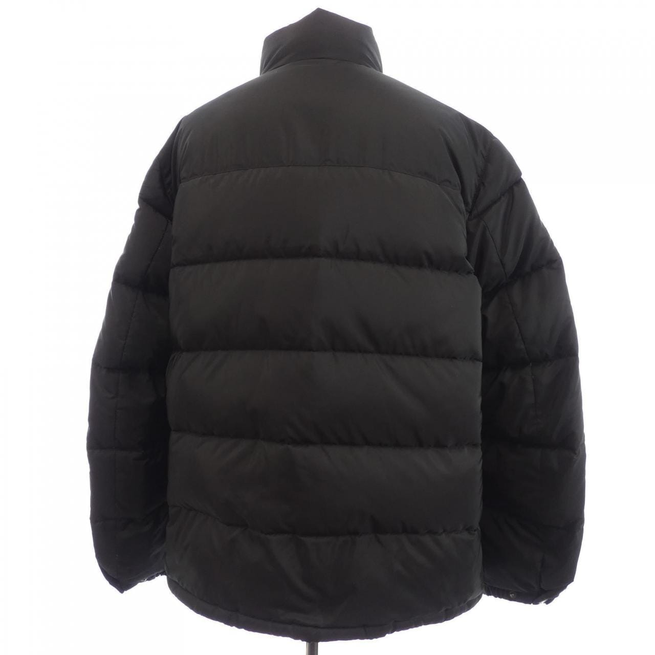 プラダ PRADA トライアングルロゴ SGY091 R132 106O ダウンジャケット