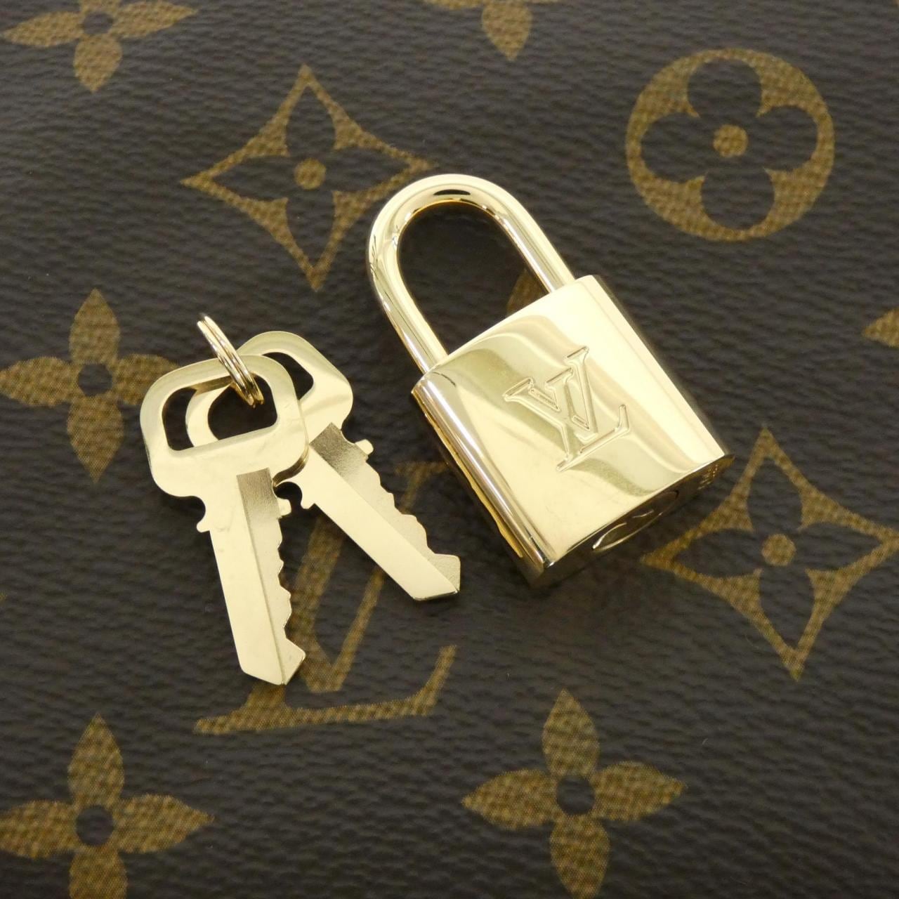 LOUIS VUITTON Monogram Speedy Bandouliere 30cm M46980 Boston Bag