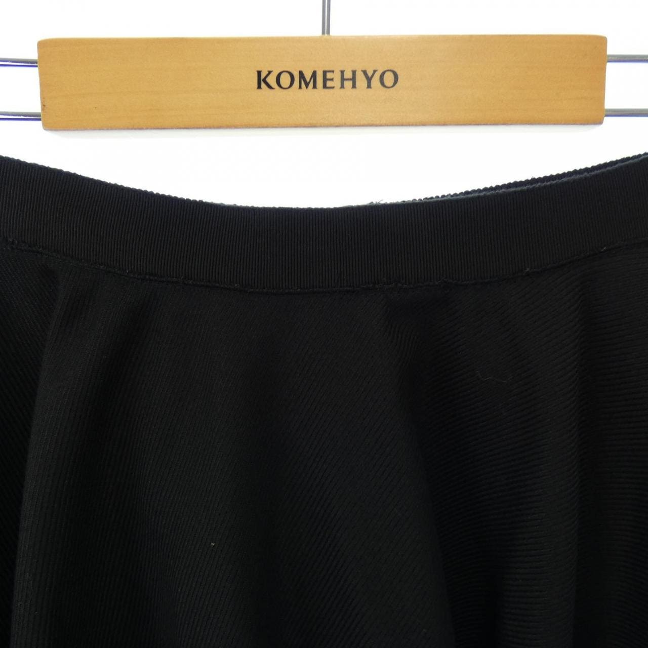 ジャンバティスタヴァリ GIAMBATTISTA VALLI スカート
