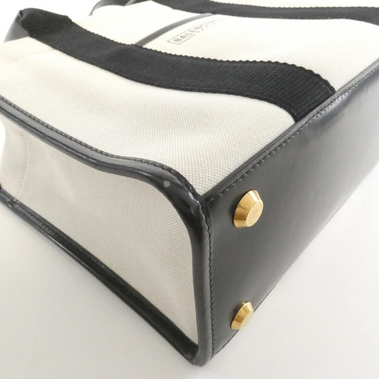 バレンシアガ ハードウェア トート 671402 2HHAM バッグ