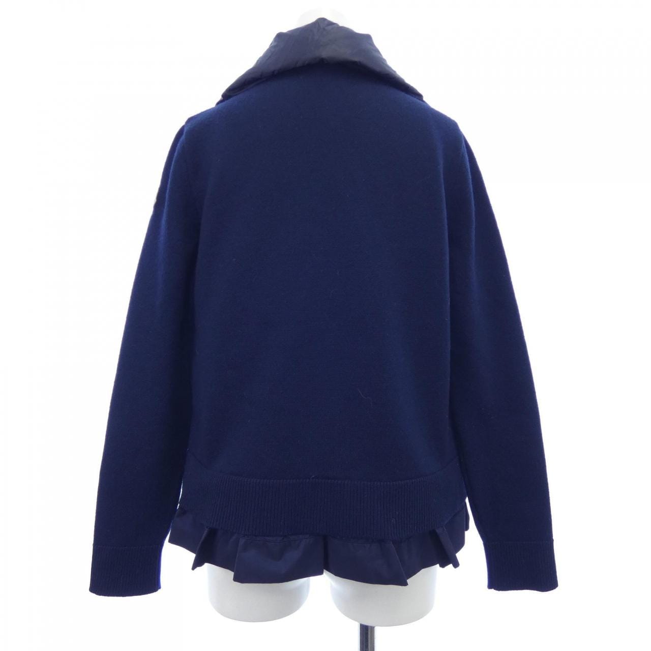 モンクレール MONCLER ダウンジャケット