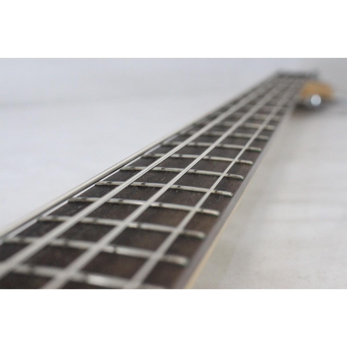 ＷＡＲＷＩＣＫ　ＣＯＲＶＥＴＴＥ　＄＄４