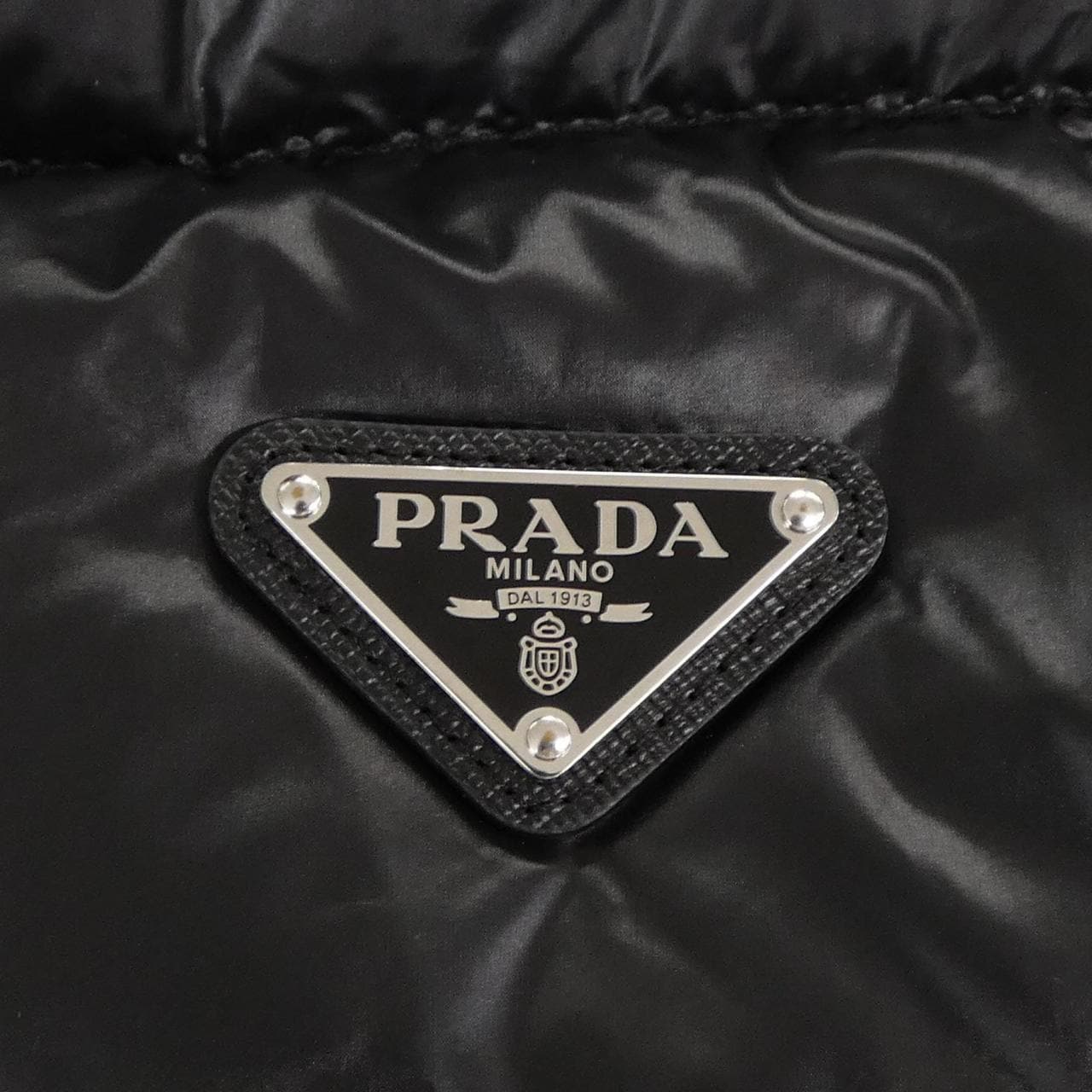 プラダ PRADA トライアングルロゴ 2WAY クロップド コンバーチブル 291805 S222 11A9 ダウンジャケット