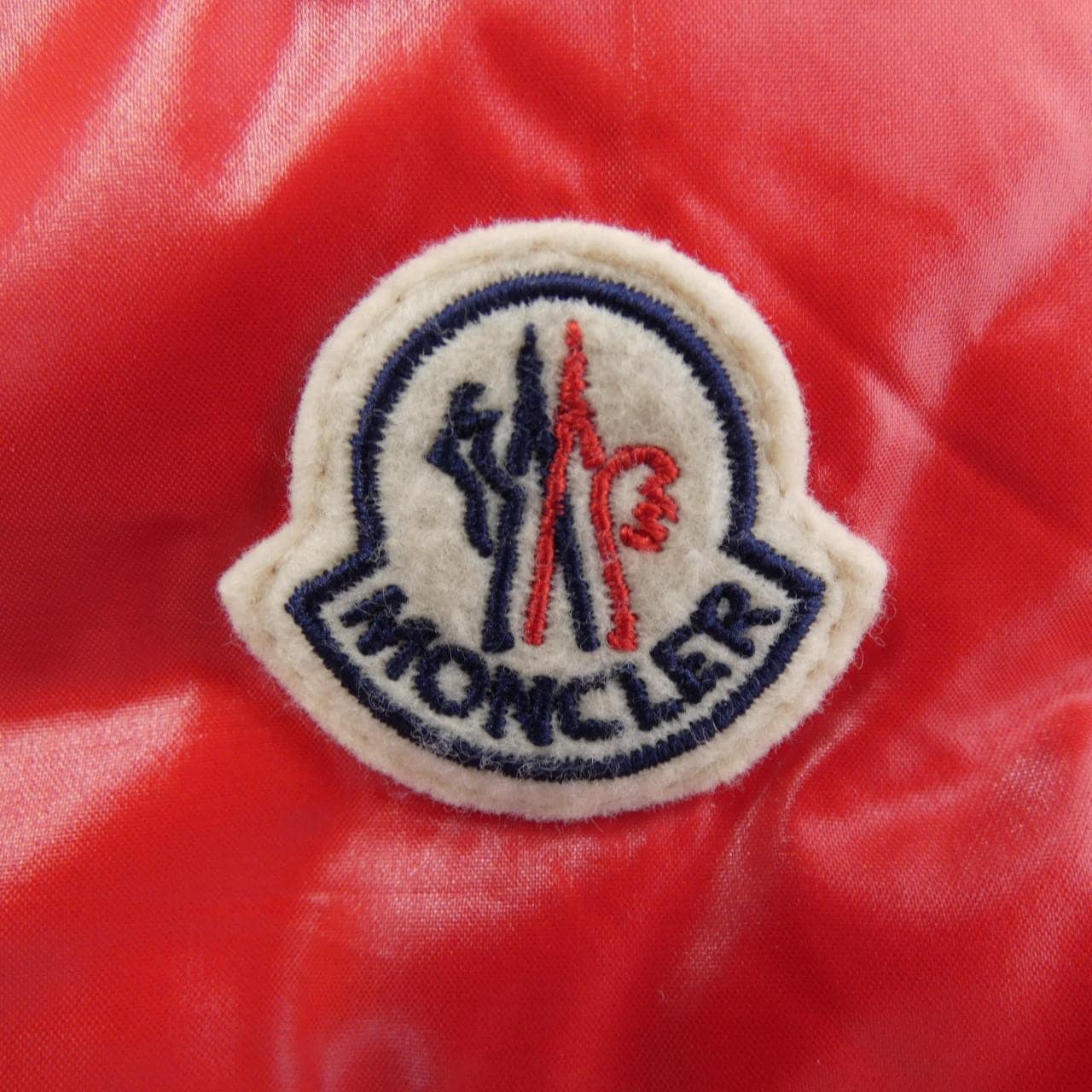 モンクレール MONCLER ダウンジャケット
