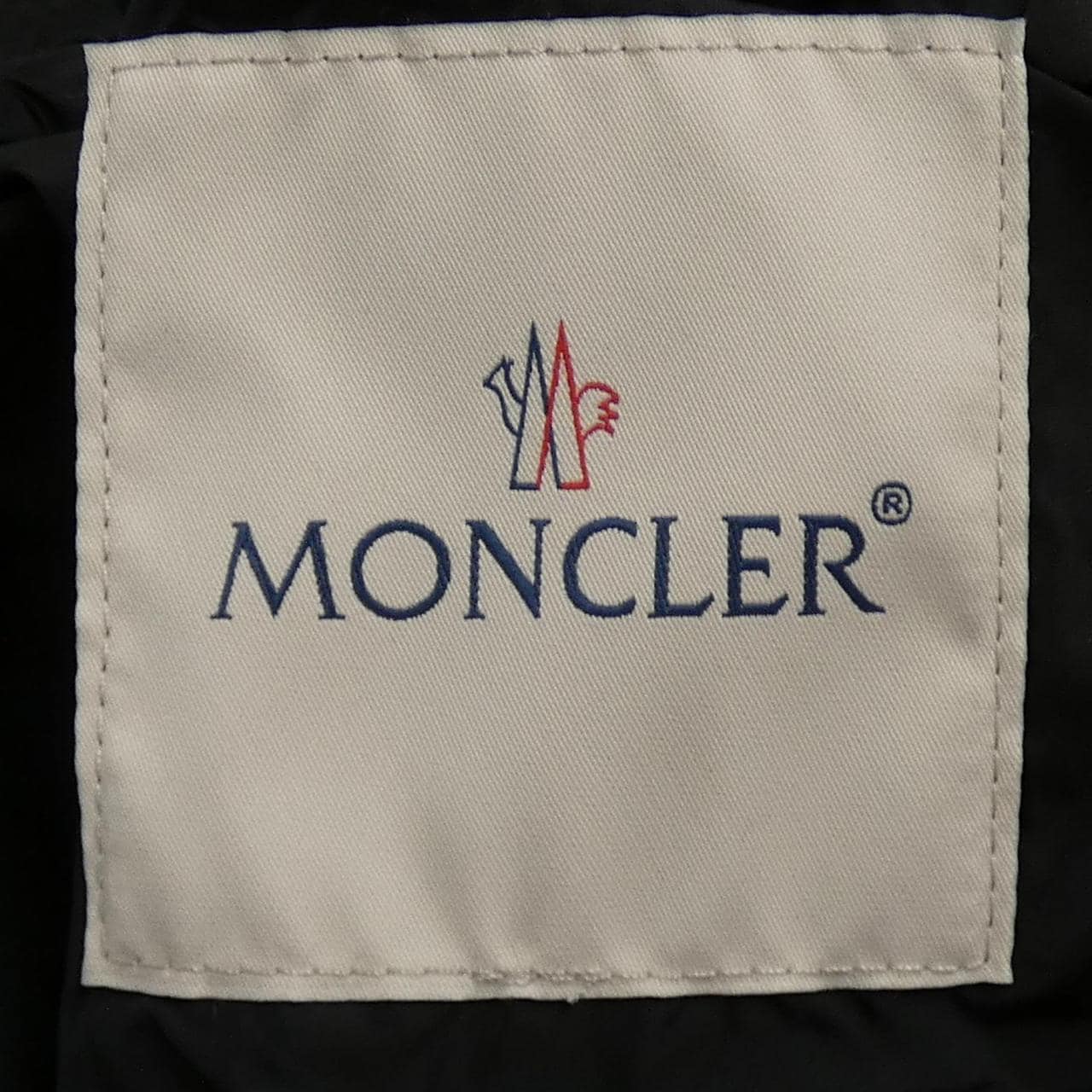 MONCLER蒙克勒·布盧森