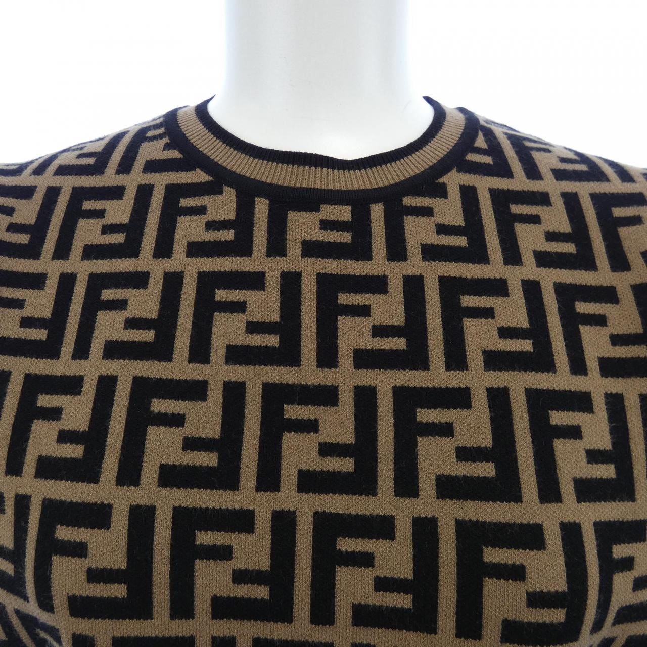 フェンディ FENDI FFモチーフ FZY702 A5QG ニット