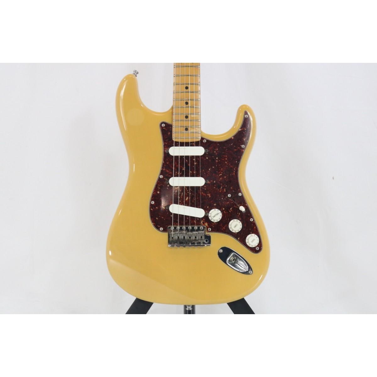 ＦＥＮＤＥＲ　　ＢＵＤＤＹ　ＧＵＹ　ＳＴＲＡＴＯＣＡＳＴＥＲ