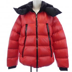 モンクレール MONCLER ダウンジャケット