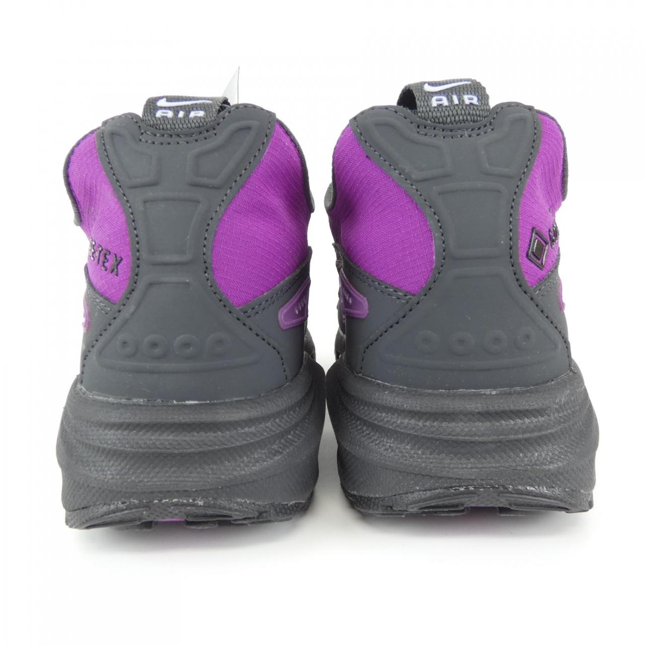 ナイキ NIKE スニーカー