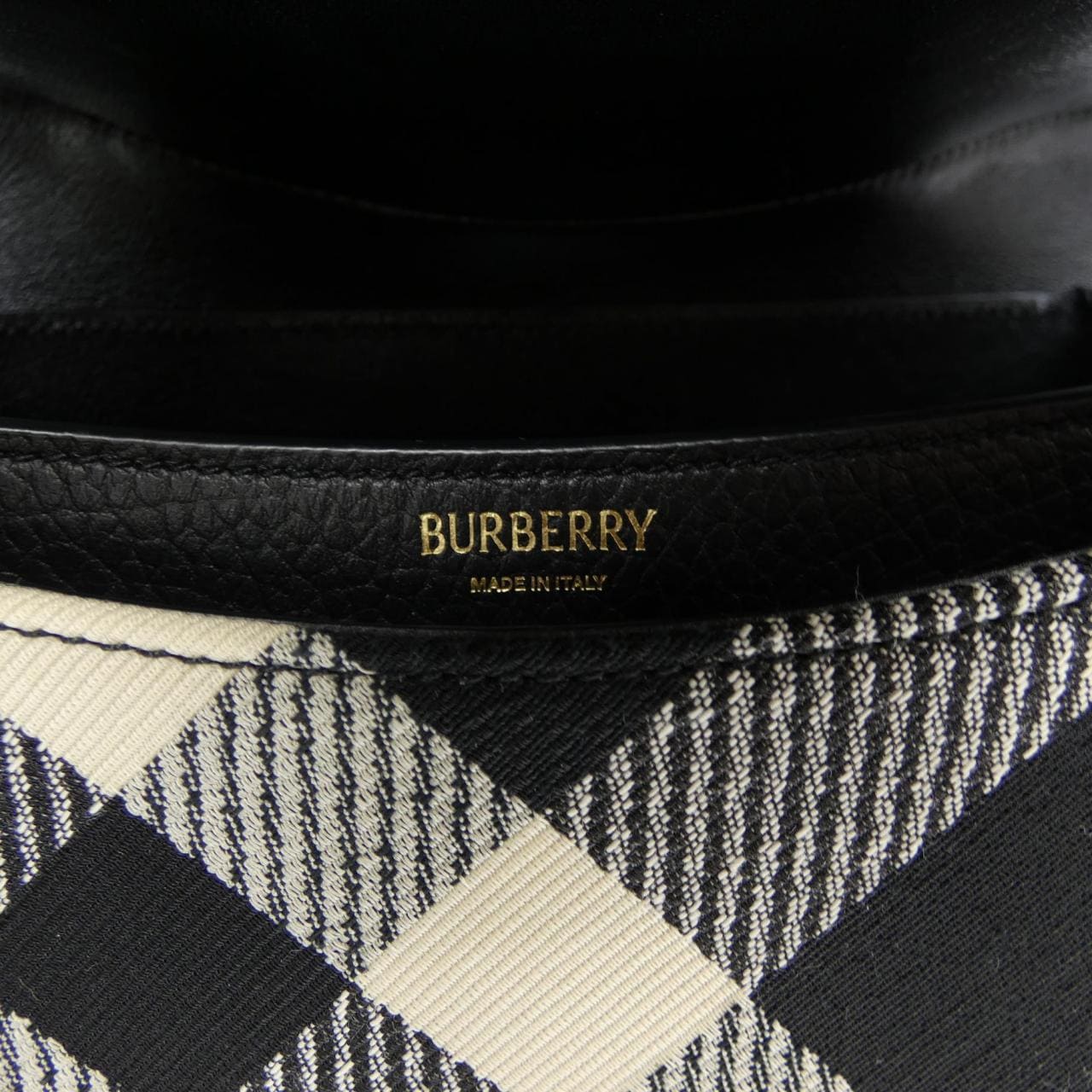 バーバリー BURBERRY BAG