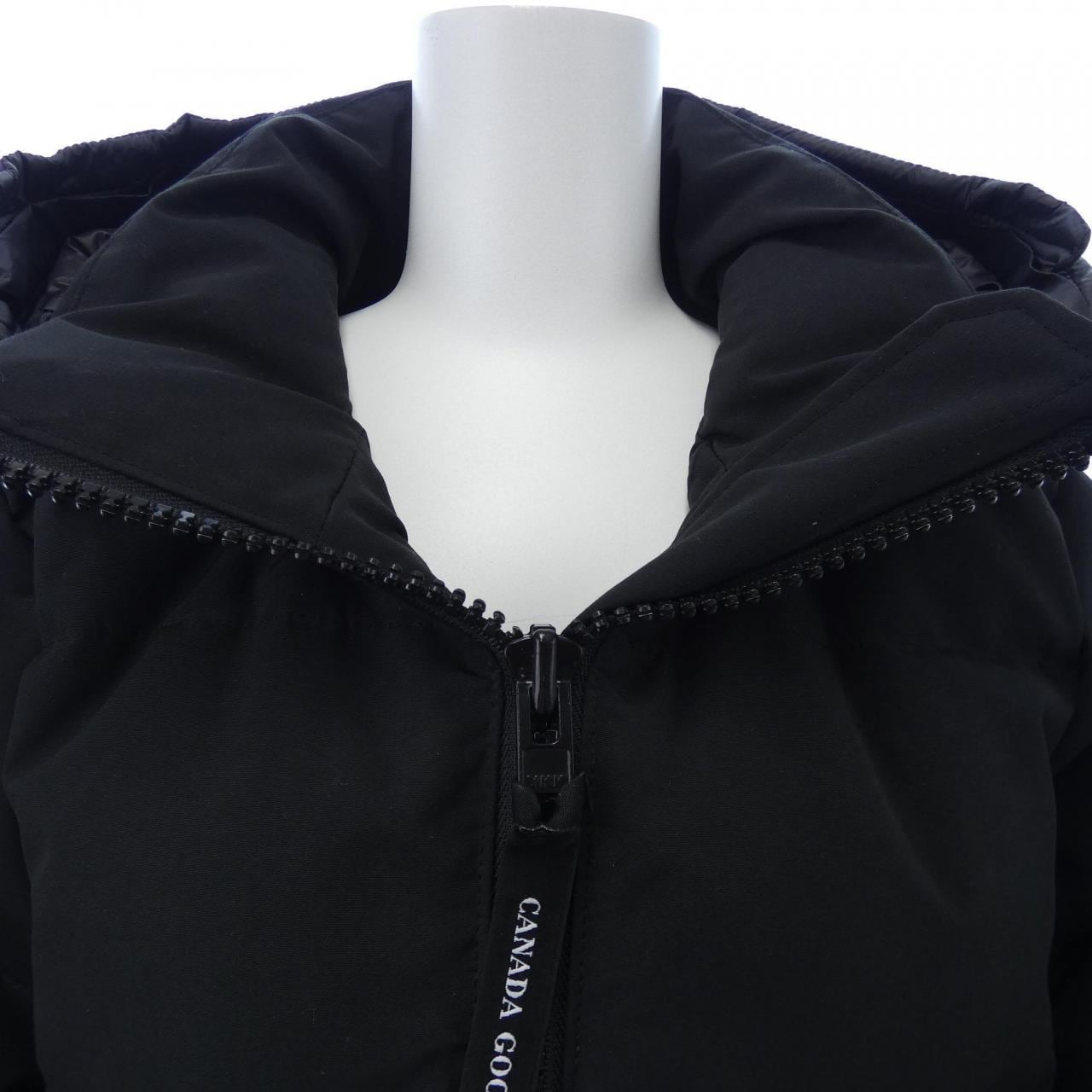 カナダグース CANADA GOOSE ダウンジャケット