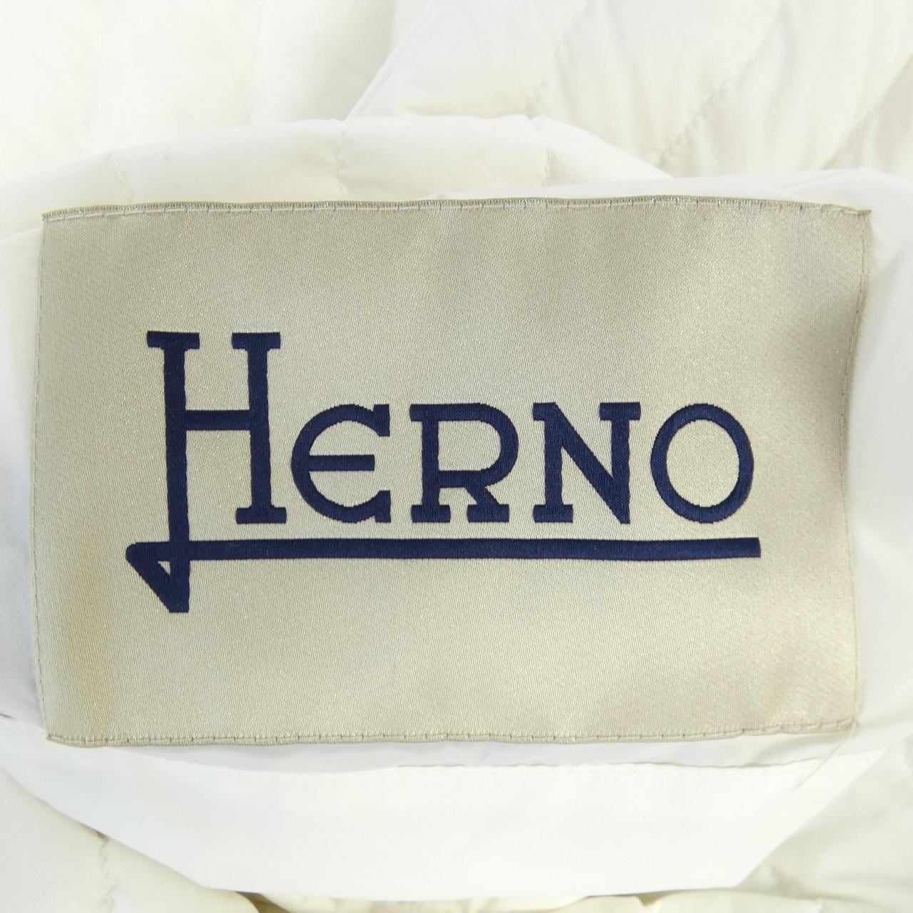 ヘルノ Herno PI001859D ダウンベスト