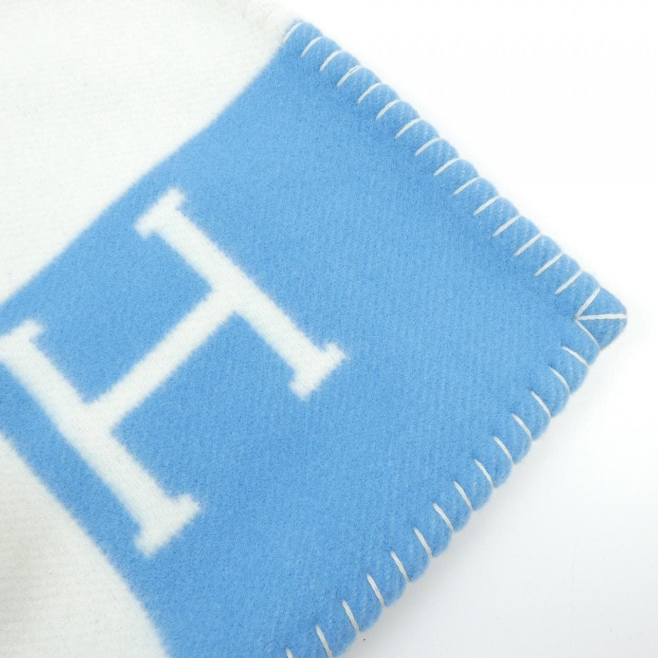 エルメス HERMES AVALON 102704M BABY BLANKET