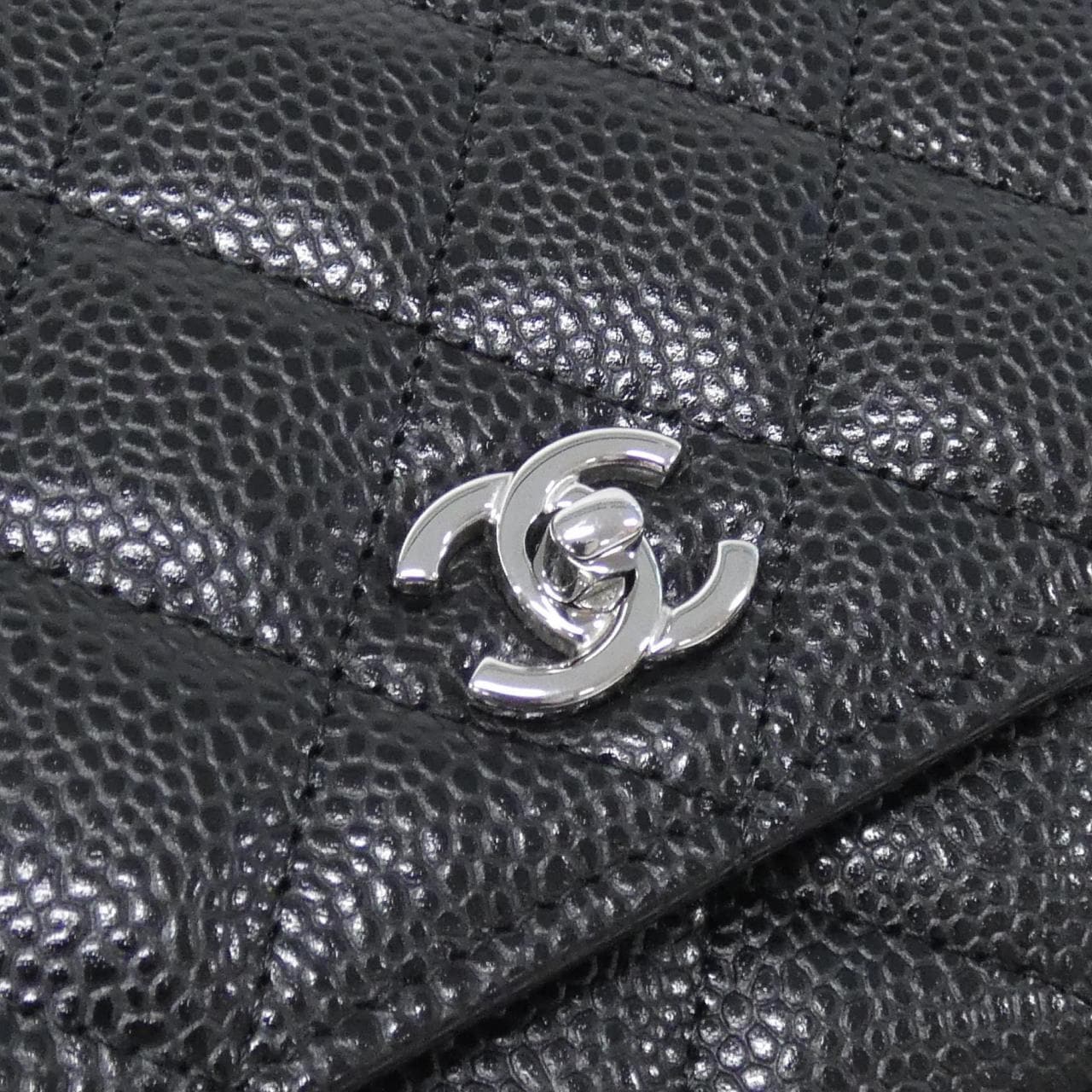 【未使用品】シャネル AP4241 チェーンウォレット