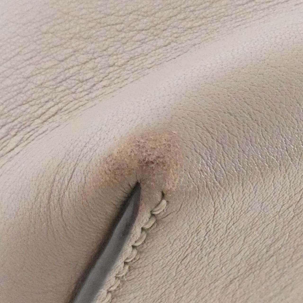 フェンディ バイ ザ ウェイ ミディアム 8BL146 1D5 バッグ