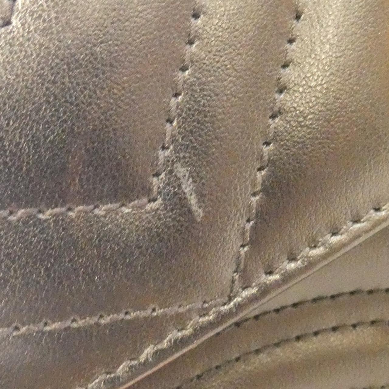 グッチ GG マーモント 547260 DTDIT バッグ