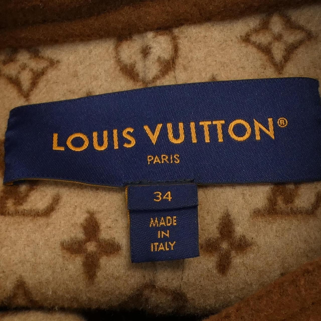 LOUIS VUITTON路易威登大衣