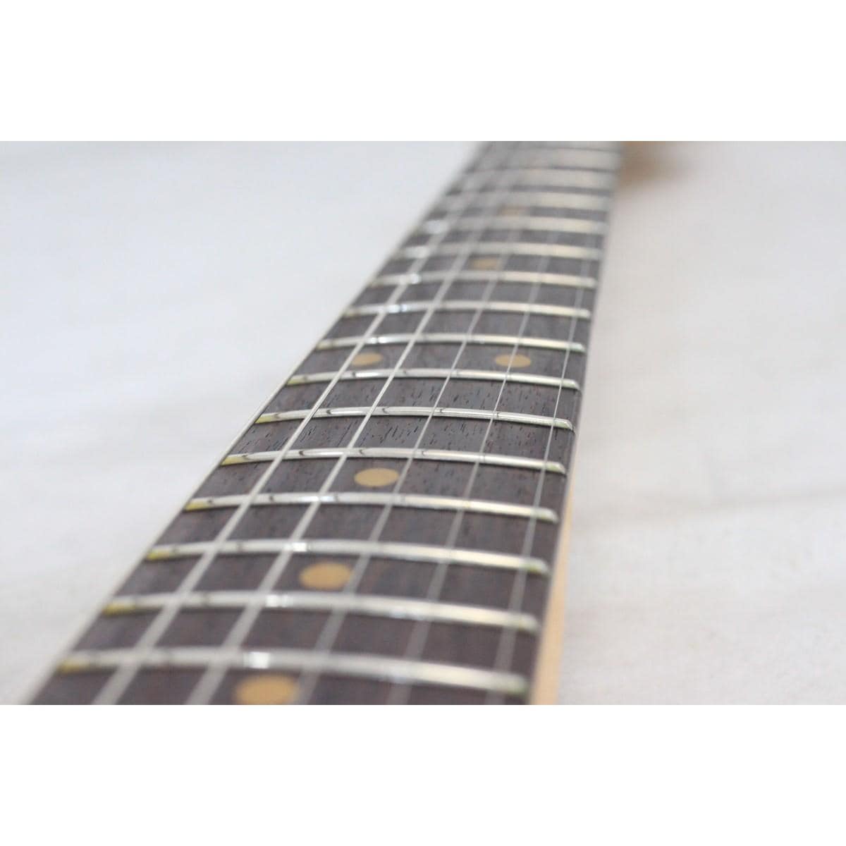 ＦＥＮＤＥＲ　　ＡＭ　ＶＩＮ　ＩＩ　６１　ＳＴＲＡＴＯＣＡＳＴＥＲ