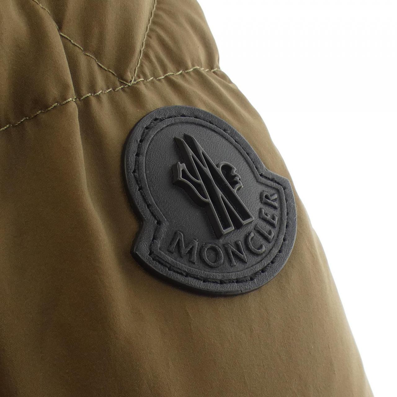 モンクレール MONCLER CURVAL ダウンジャケット