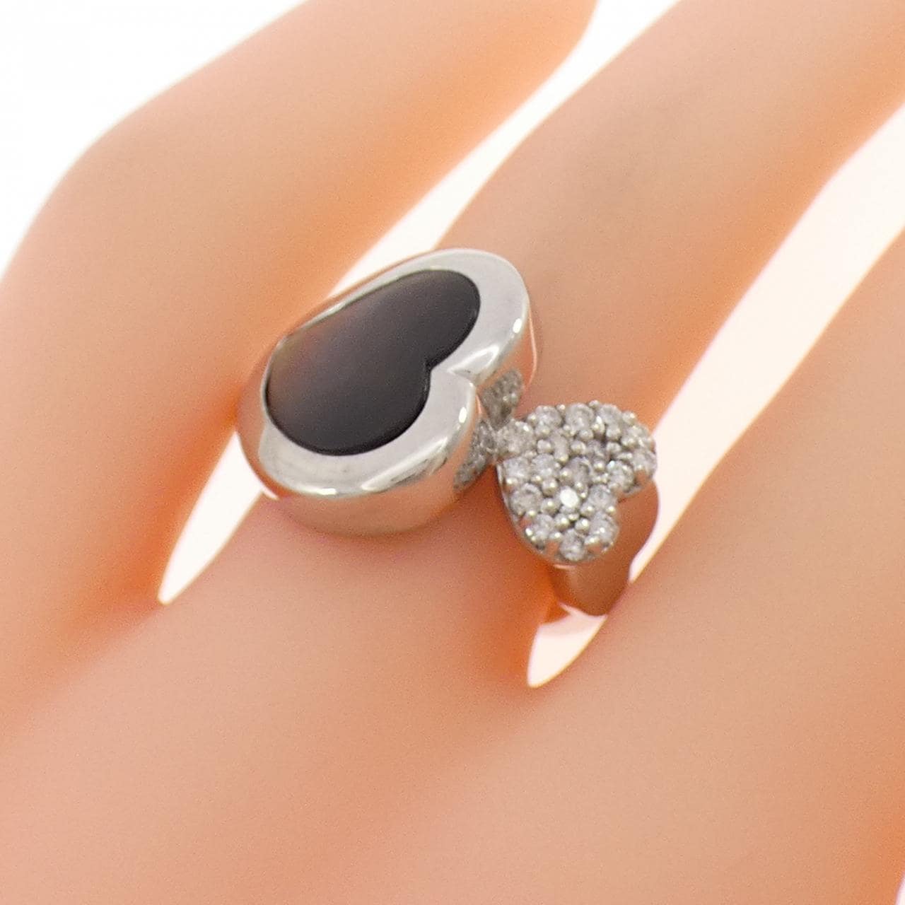 K18WGB ハート マザーオブパール リング