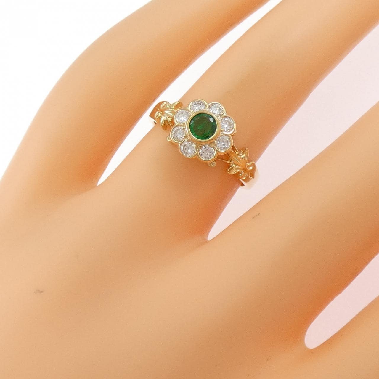 750YG エメラルド リング 0.24CT