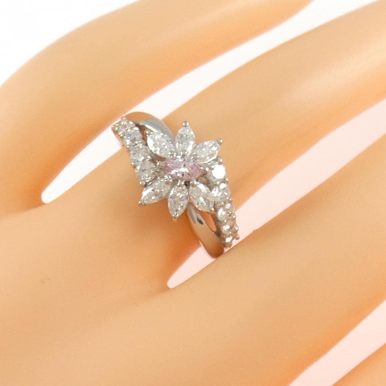 PT900 ダイヤモンド リング 0.107CT FP I1 マーキスカット