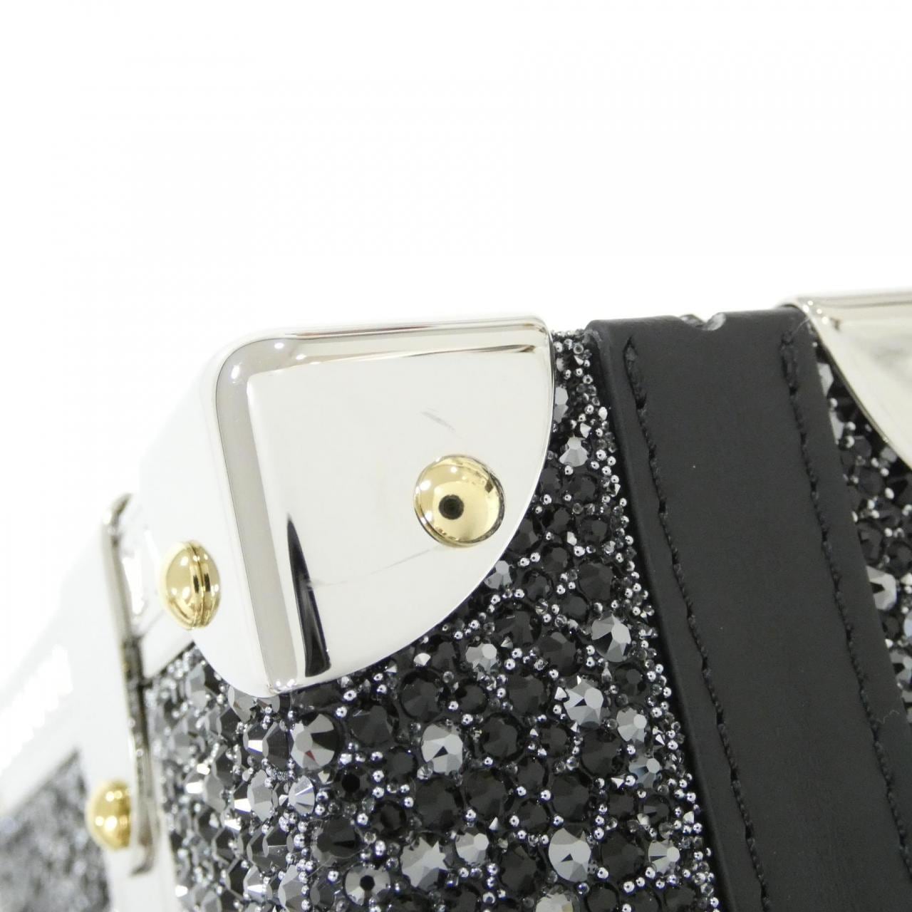 ルイヴィトン プティット マル M24217 ショルダーバッグ