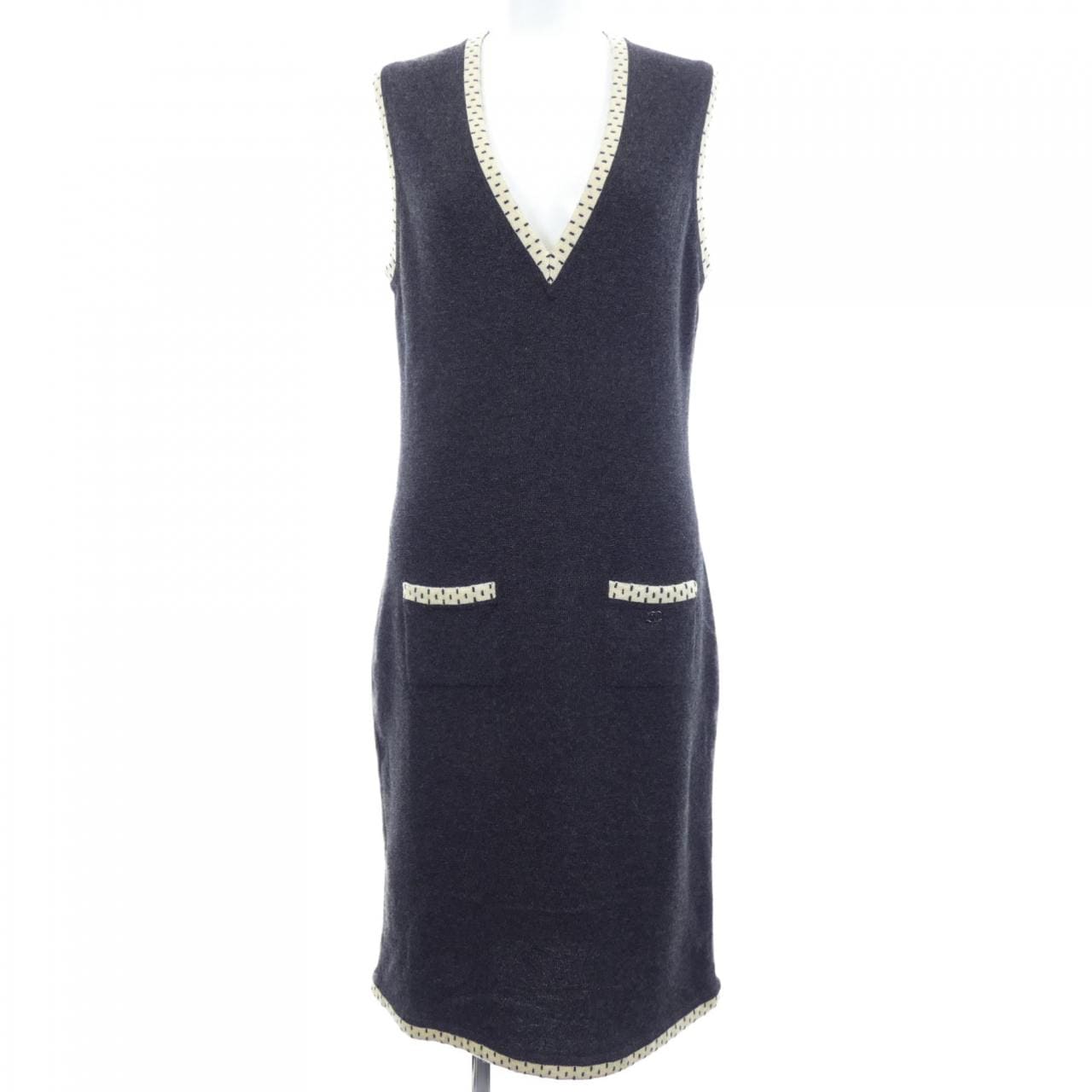 【ヴィンテージ】シャネル CHANEL P24417W03386 04A ニット