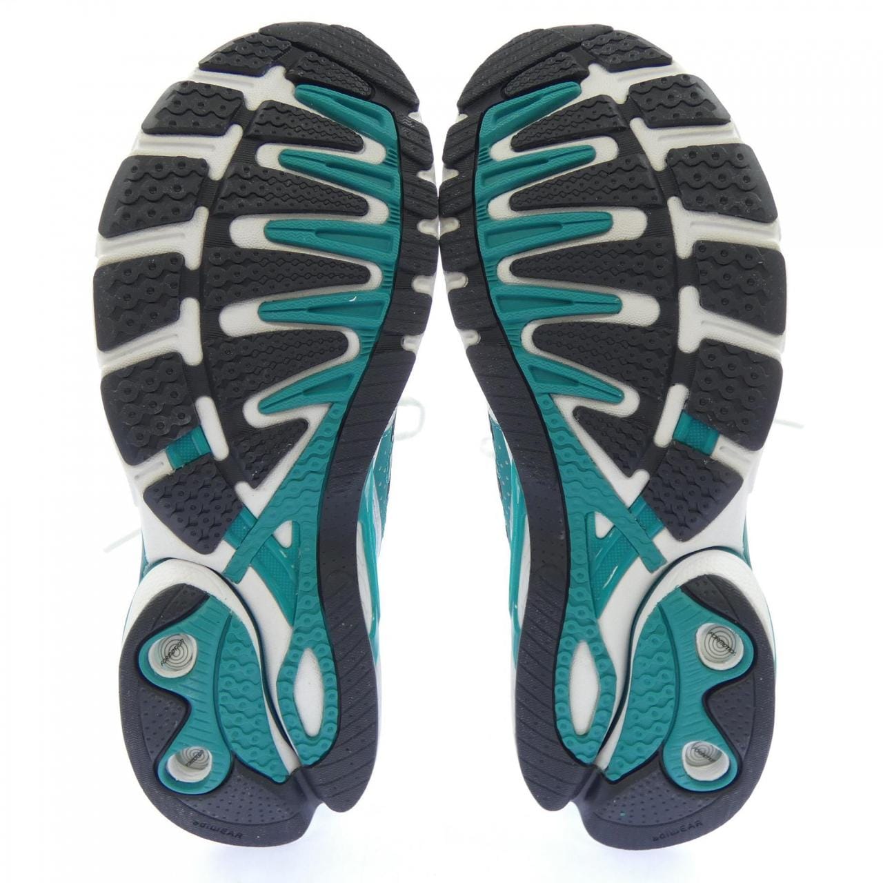 アディダス ADIDAS IH9708 スニーカー
