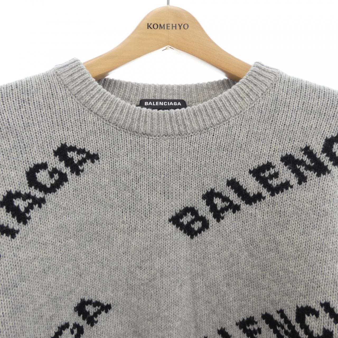 バレンシアガ BALENCIAGA 555481 T1471 ニット