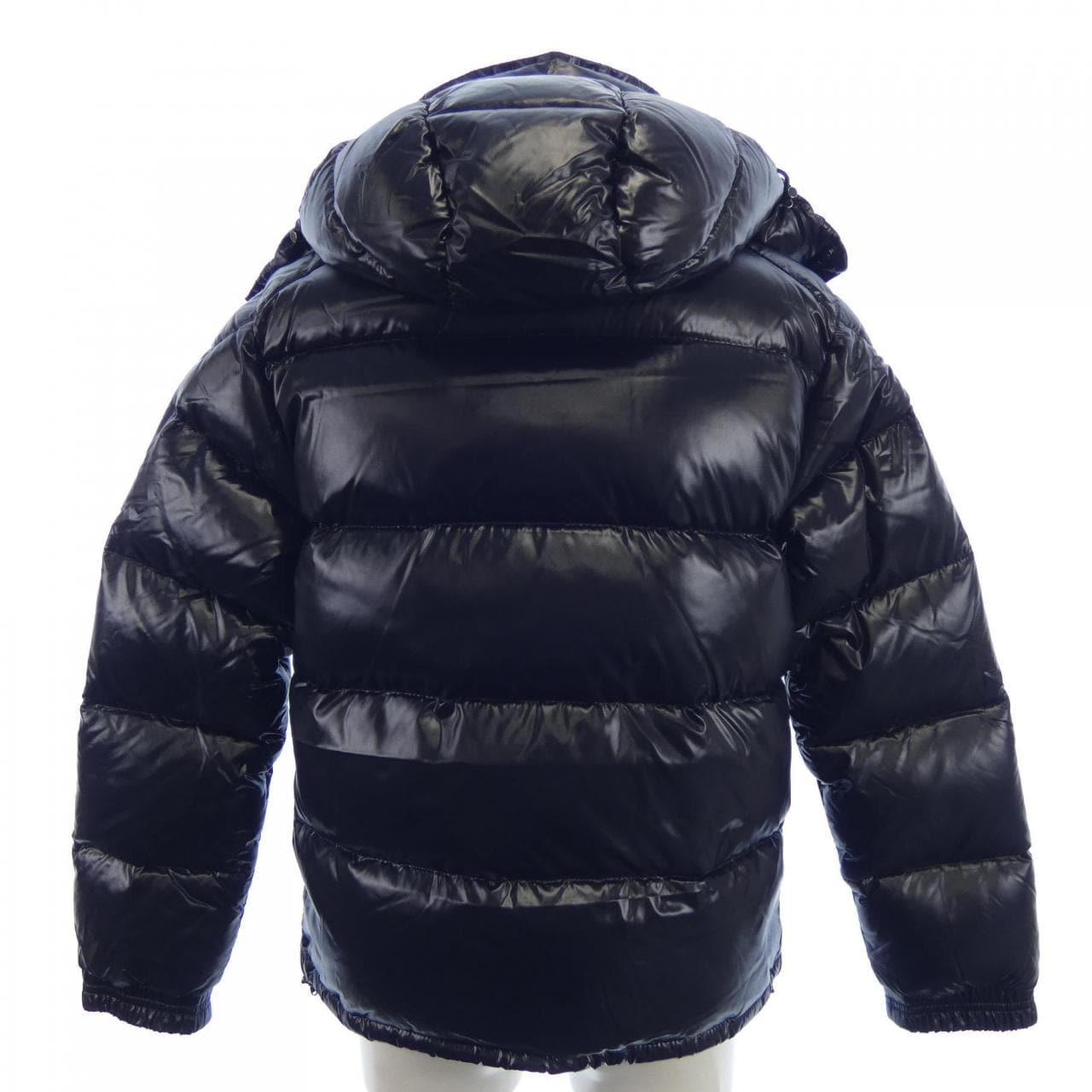 モンクレール MONCLER ダウンジャケット