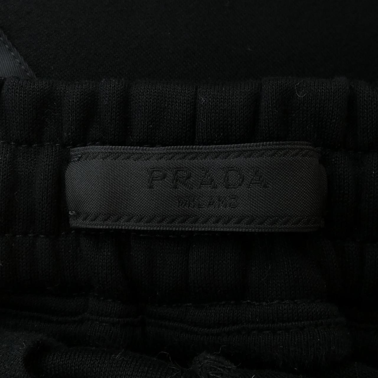 プラダ PRADA パンツ