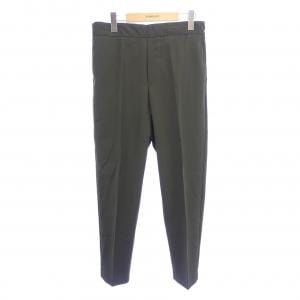 メゾンキツネ MAISON KITSUNE パンツ