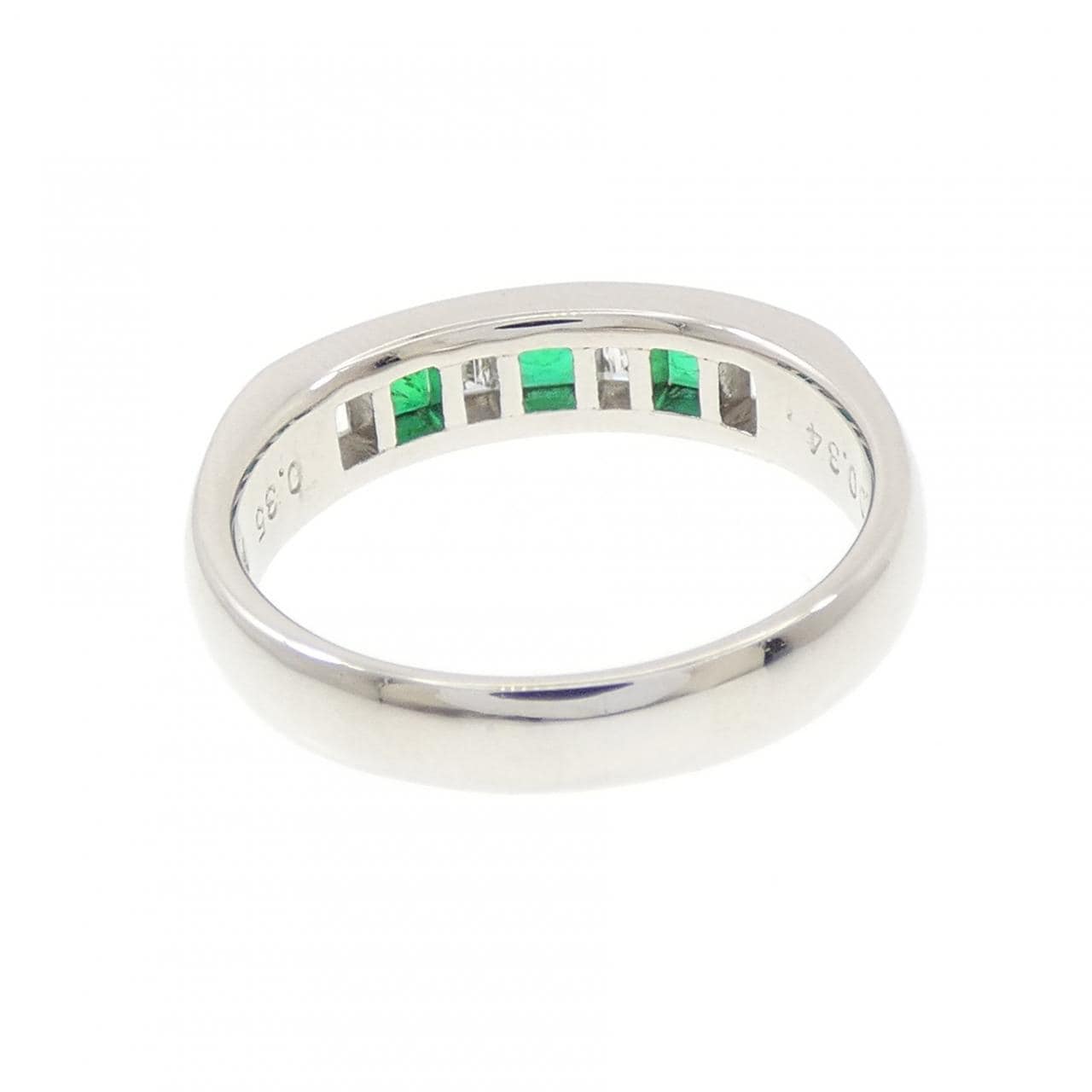 PT900 エメラルド リング 0.35CT